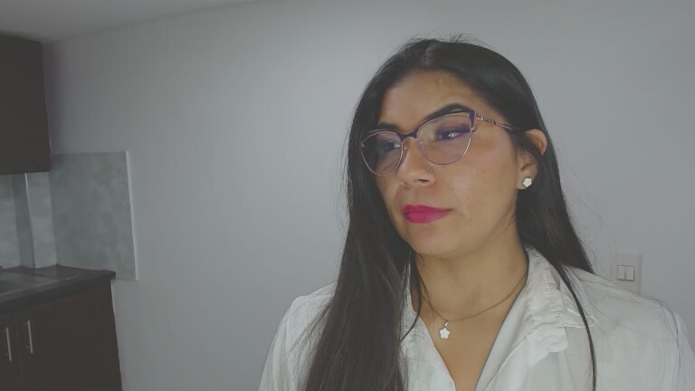 LunaDumont's Streamate show and profile