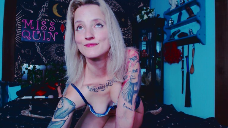 MissQuinCam's Streamate show and profile