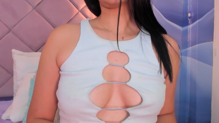 ViolletaRosse's Streamate show and profile