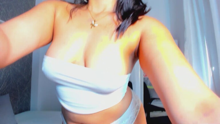 EmiilyGreey's Streamate show and profile