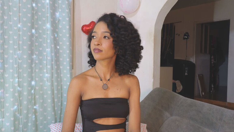 Julianita_Toro's Streamate show and profile