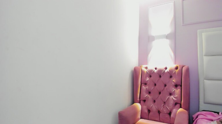 BarbaraHoney's Streamate show and profile