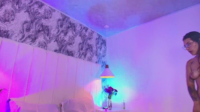 Tessalove_606's Streamate show and profile