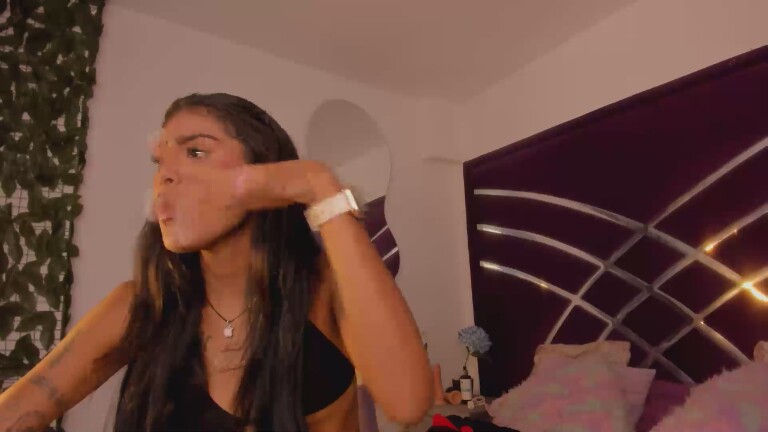 camilaht's Streamate show and profile