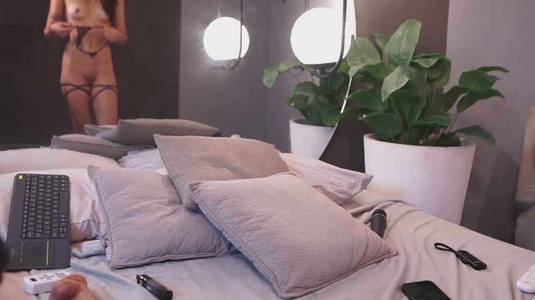 LanaJons's Streamate show and profile