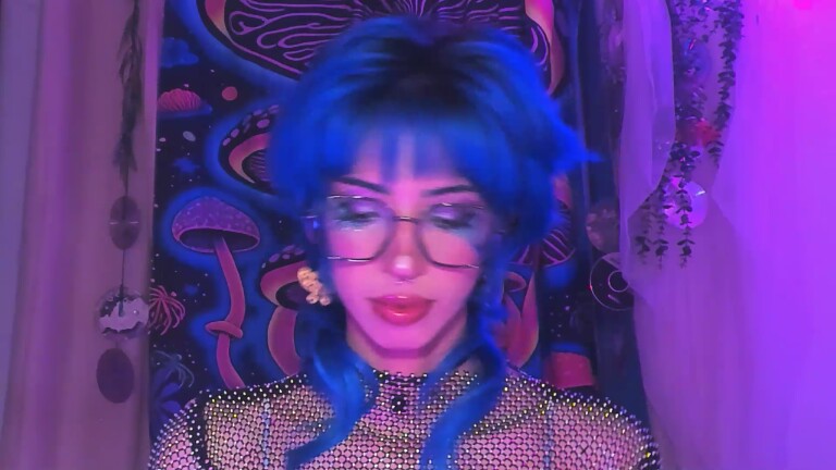 TinaRoberts19's Streamate show and profile