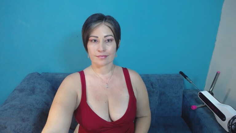 Gaby_Cutee's Streamate show and profile