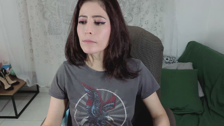 NiaMoonX's Streamate show and profile