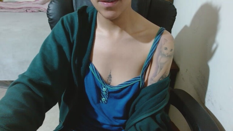 Lolaa888's Streamate show and profile