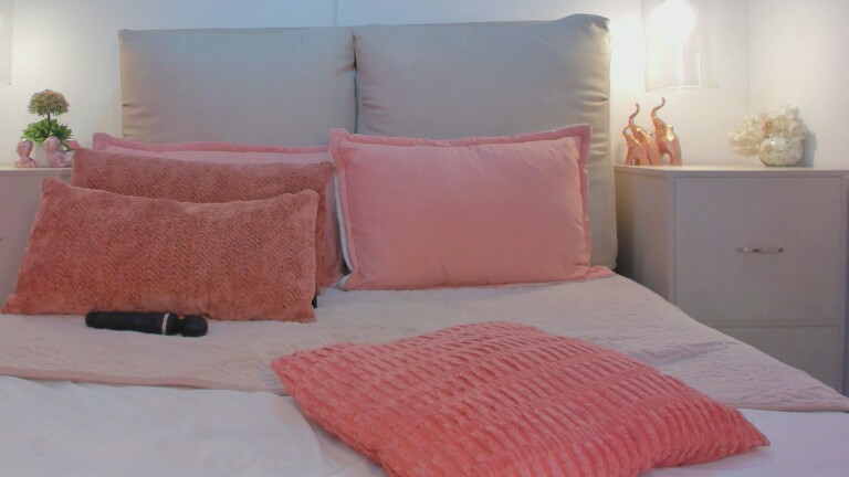 CalipsoGrey's Streamate show and profile