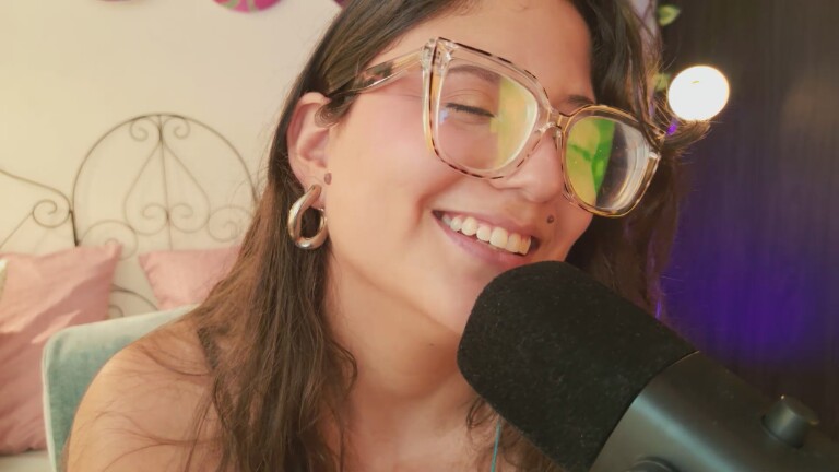 HaileyBunny_18's Streamate show and profile