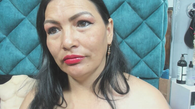 PENELOPELEWIS40's Streamate show and profile