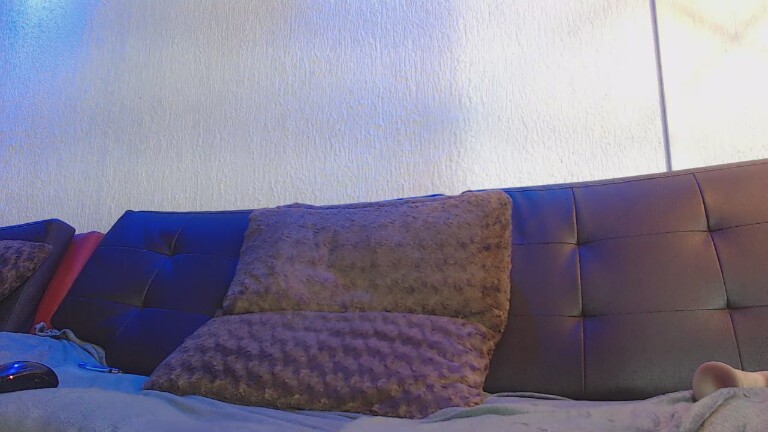 KathyaSpinelliX's Streamate show and profile