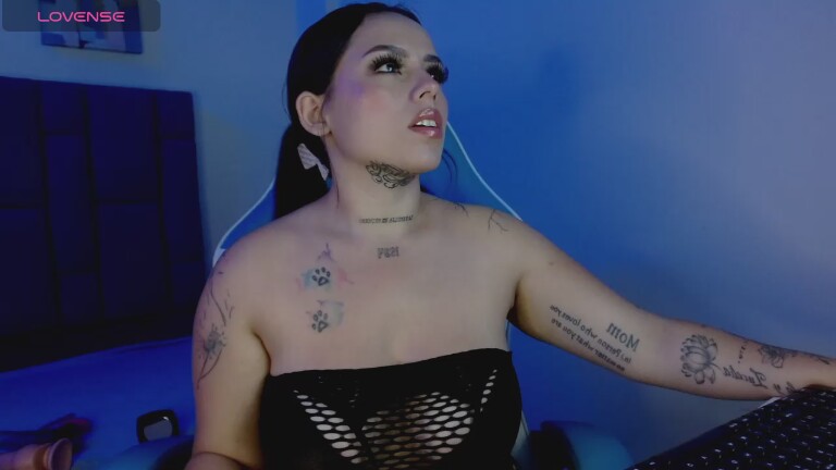 Natti_bluee's Streamate show and profile