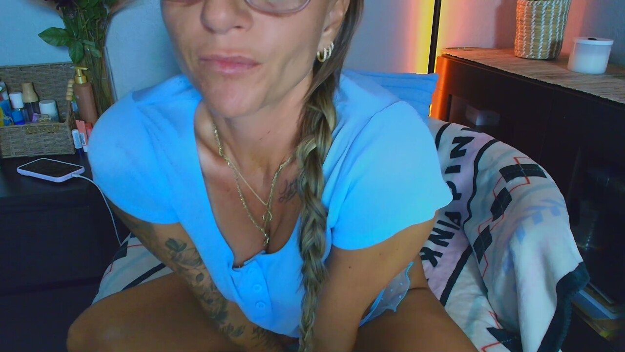 MayaMerciXoxo