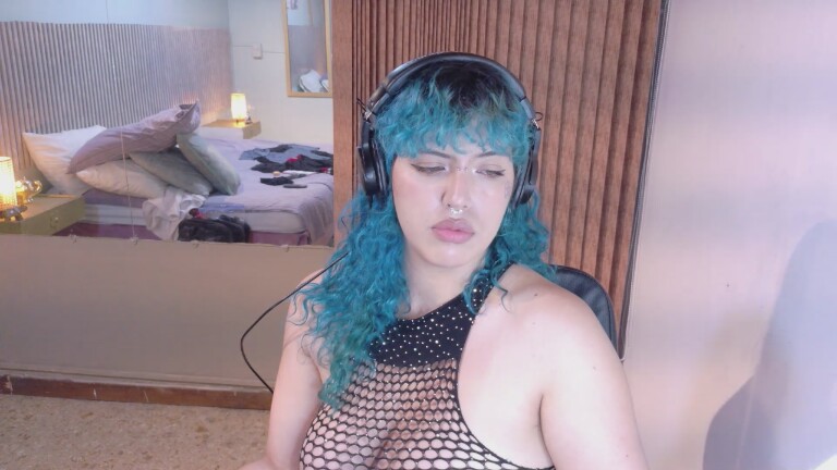 EliFlores's Streamate show and profile