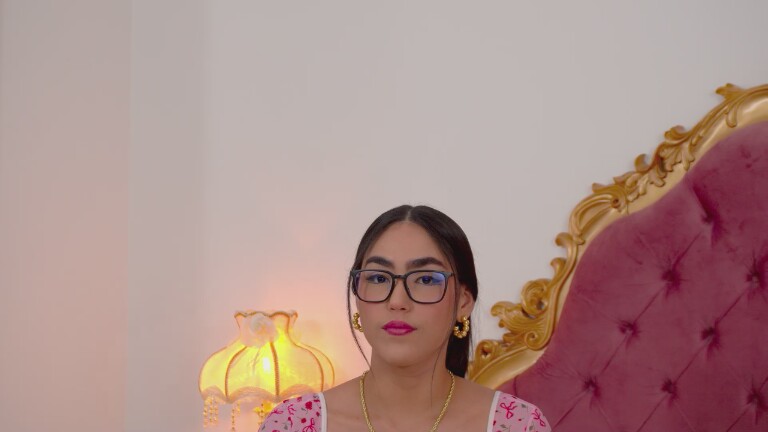 NinnaCrawford's Streamate show and profile