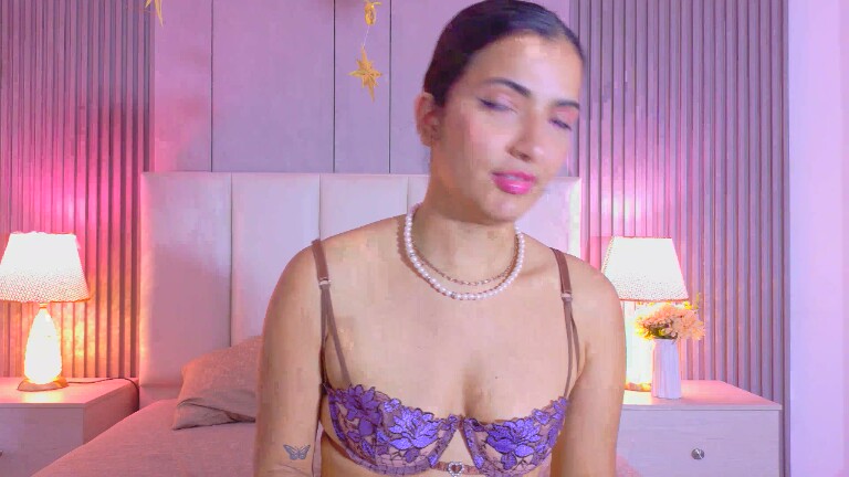 RafaellaCaruso's Streamate show and profile