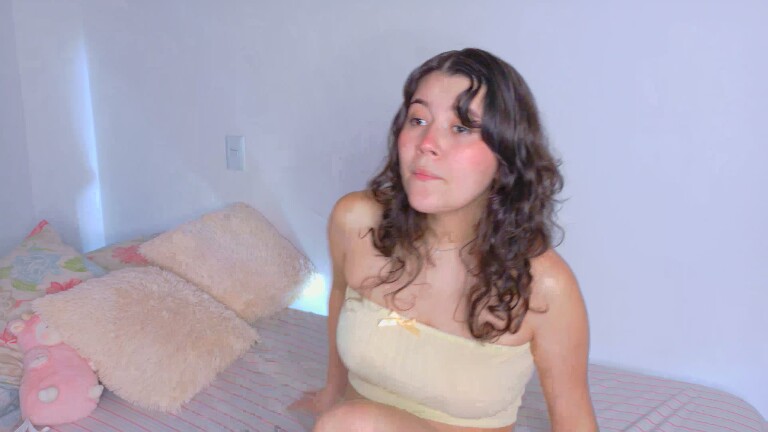 RosieFernandez's Streamate show and profile