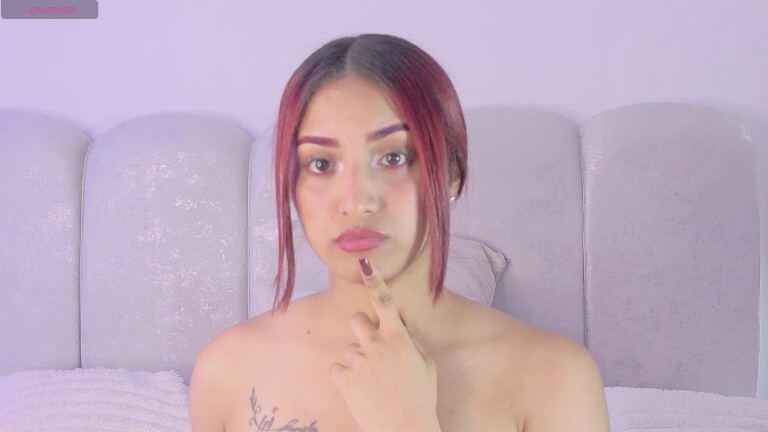 JenMoon21's Streamate show and profile