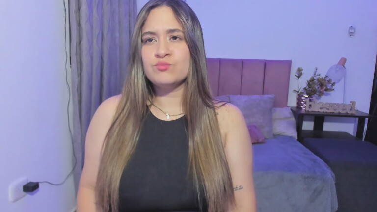 EmaBaaker's Streamate show and profile