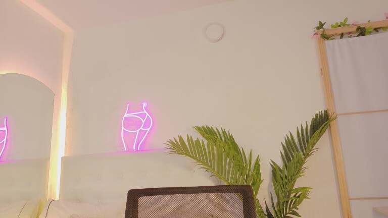 AmeAlcaraz's Streamate show and profile