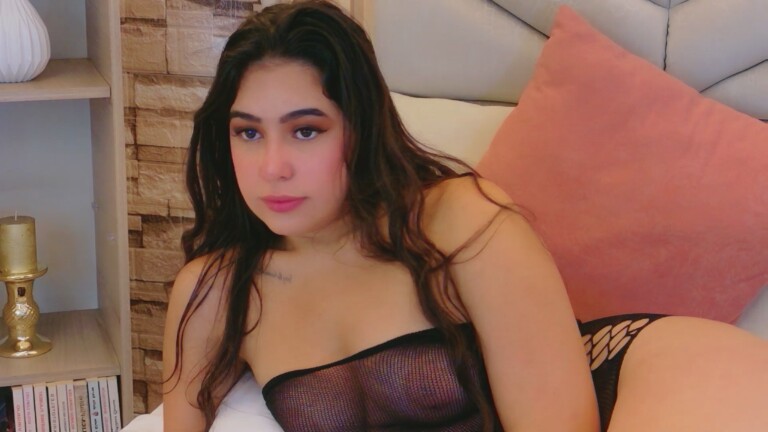 ThaliaGlow's Streamate show and profile