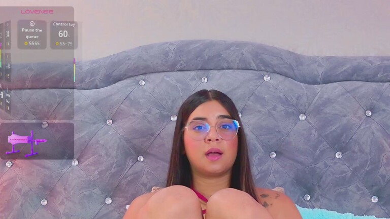 ZafiroClean's Streamate show and profile