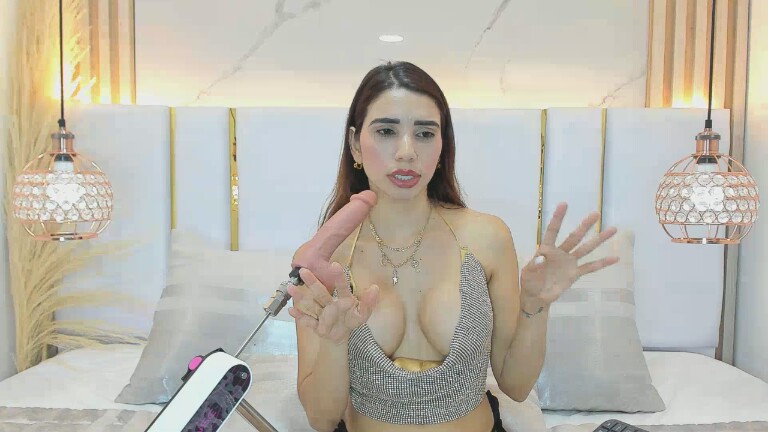 BellaSweet's Streamate show and profile