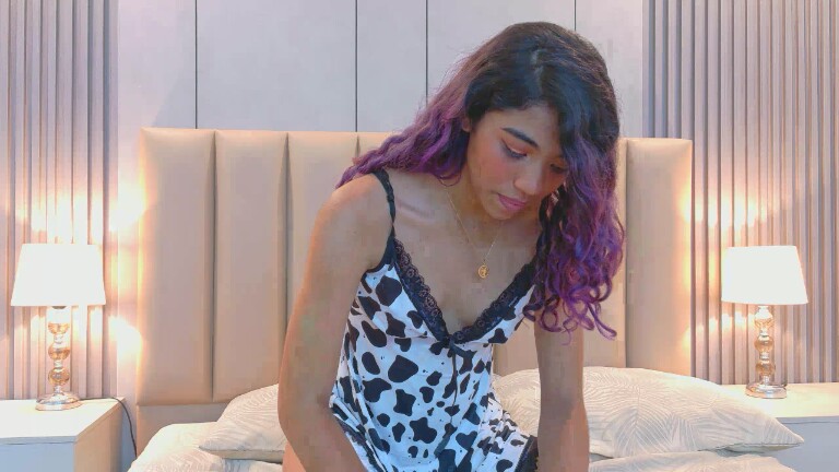 AlejandraOjeda's Streamate show and profile