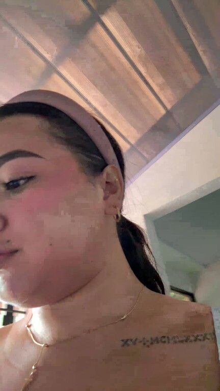 Evelin_Lombardi's Streamate show and profile