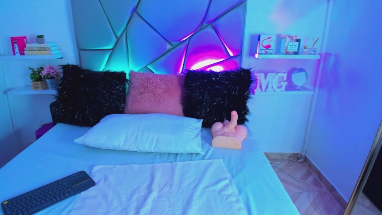 MelissaGolden's Streamate show and profile