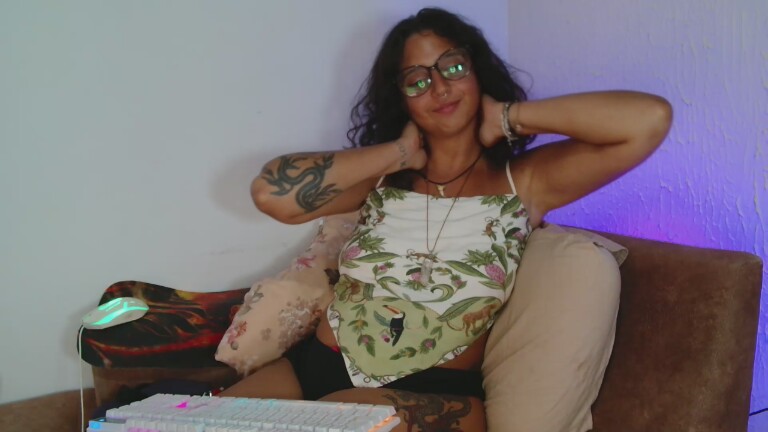 MyaMillor's Streamate show and profile