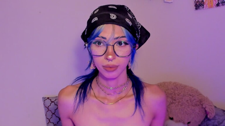 TinaRoberts19's Streamate show and profile