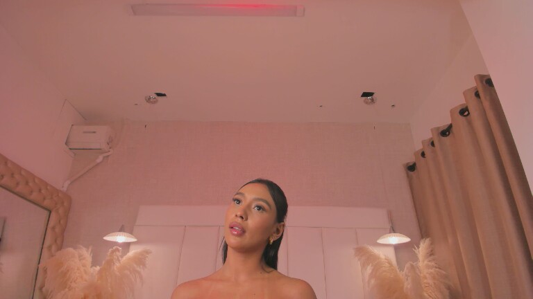 NikoJhon's Streamate show and profile