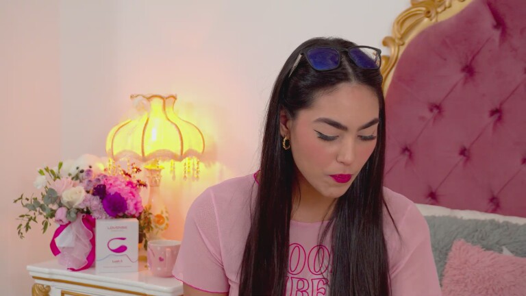 NinnaCrawford's Streamate show and profile