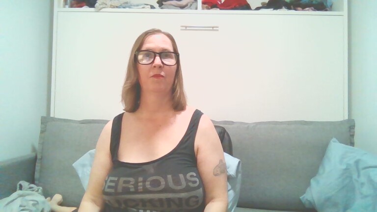 SWEETandNAUGHTY21's Streamate show and profile