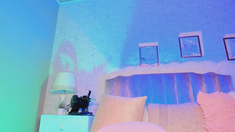 VeronicaFoster's Streamate show and profile