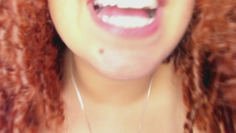 NinnaCurly's Streamate show and profile